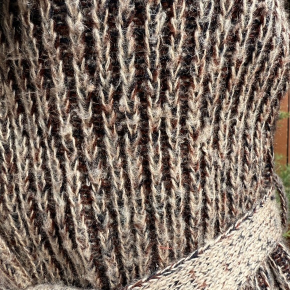 Stunning Rare Vintage 70s Ribbed Knit Tie Waist Cardigan - Picture 8 of 10